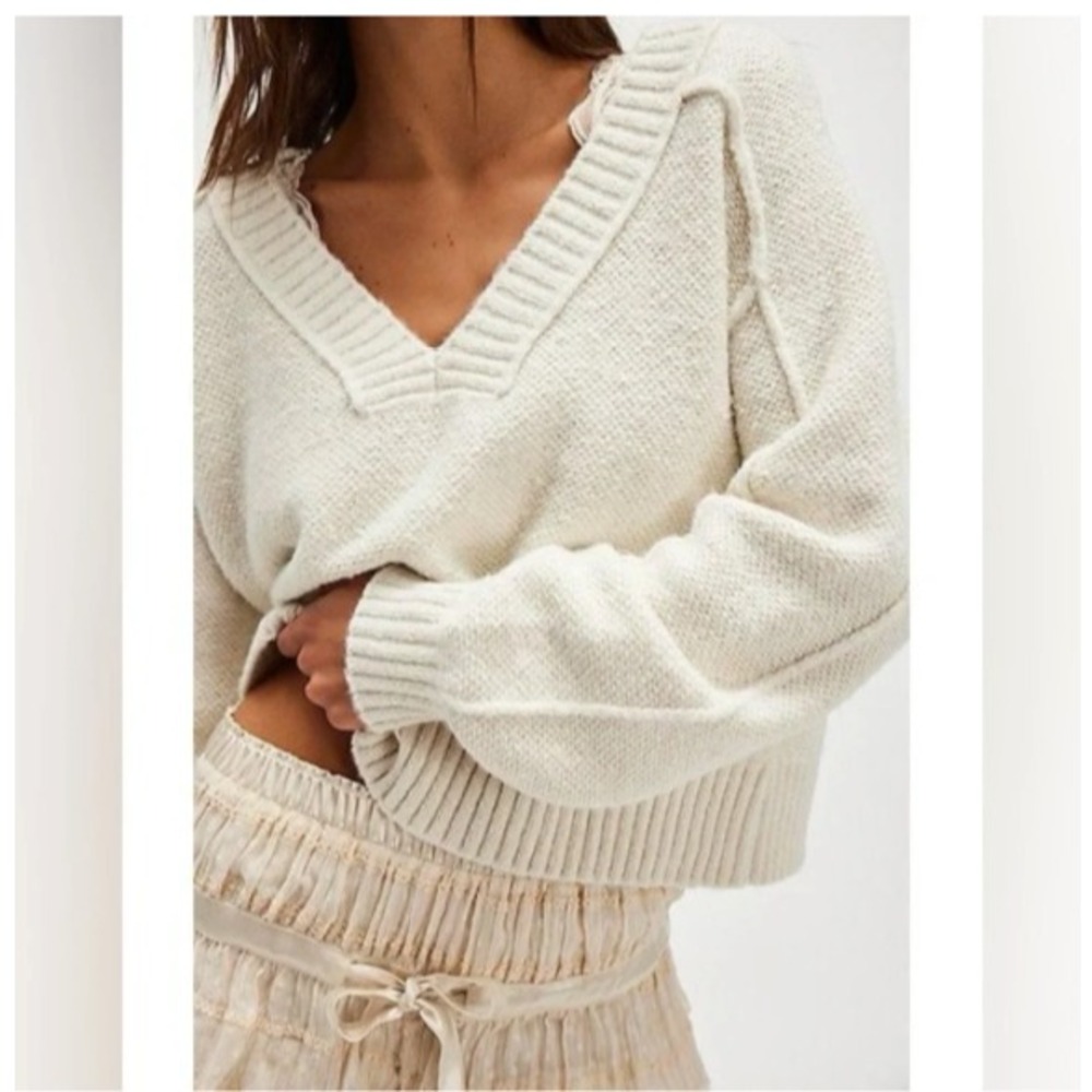 FREE PEOPLE Cropped Sweater Womens Sz XS Cream Rhea V-Neck Pullover Boho Casual